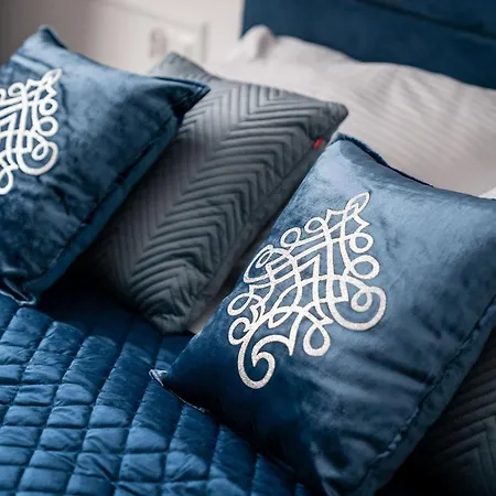 Sanhaus - Garda - Z 2 Sypialniami I Parkingiem Appartement *